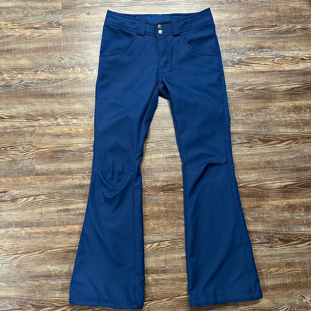 The North Face Women's Ski/Snowboard Pants Size Women Small Color Navy Blue.